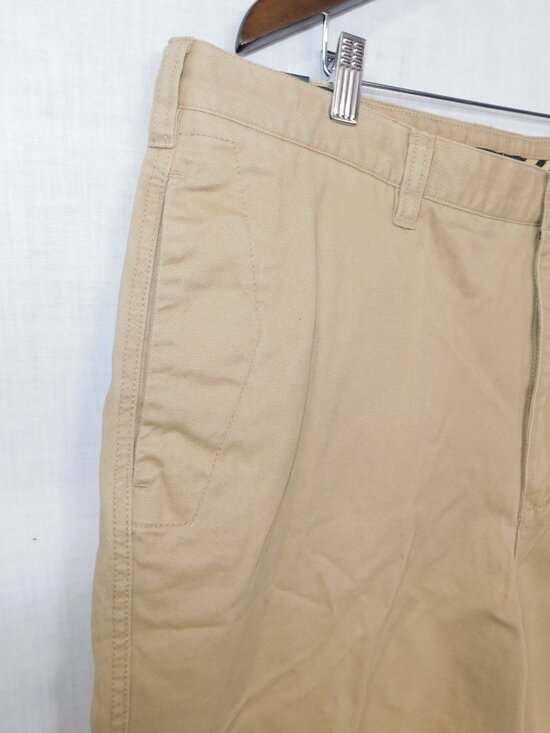 IZOD Mens 40 Chino Saltwater Wash 100% Cotton Twill Flat Front Tan Shorts NEW - Picture 6 of 9